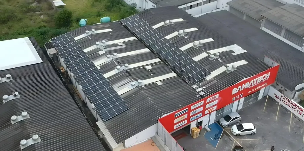 Instalação de energia solar comercial, Solmais Engenharia, Salvador e região