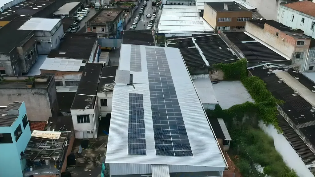 Instalação de energia solar comercial, Solmais Engenharia, Salvador e região