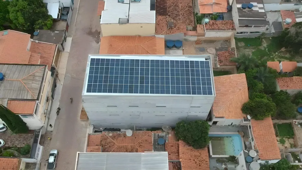 Instalação de energia solar comercial, Solmais Engenharia, Salvador e região
